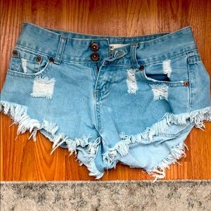 COTTON ON short shorts